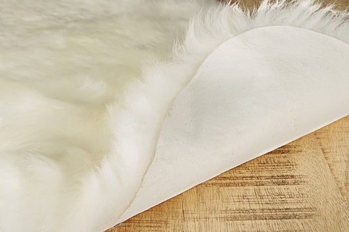 6inches x 8inches Natural New Zealand Sheepskin Area Rug
