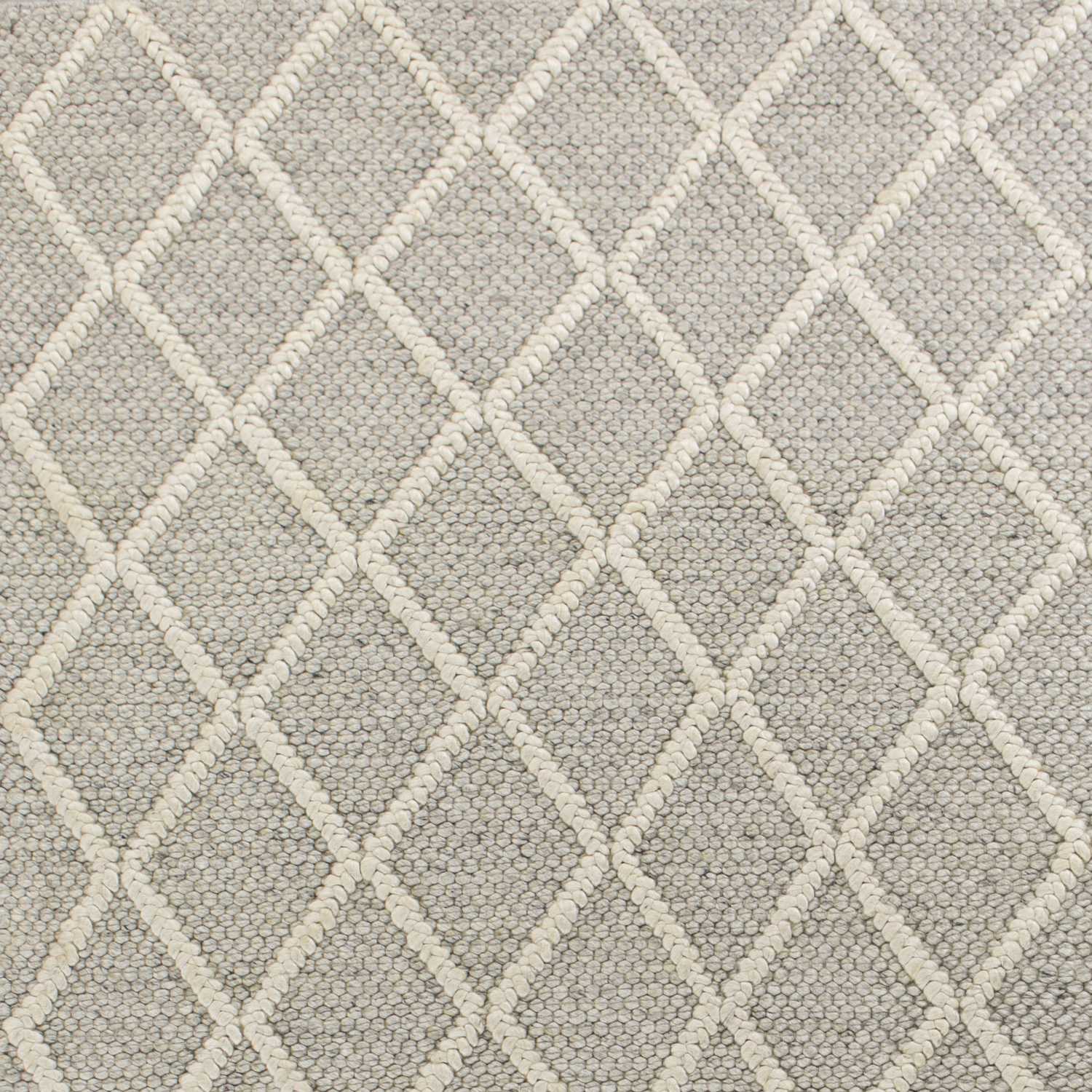 5inches x 7inches  Wool Grey Area Rug