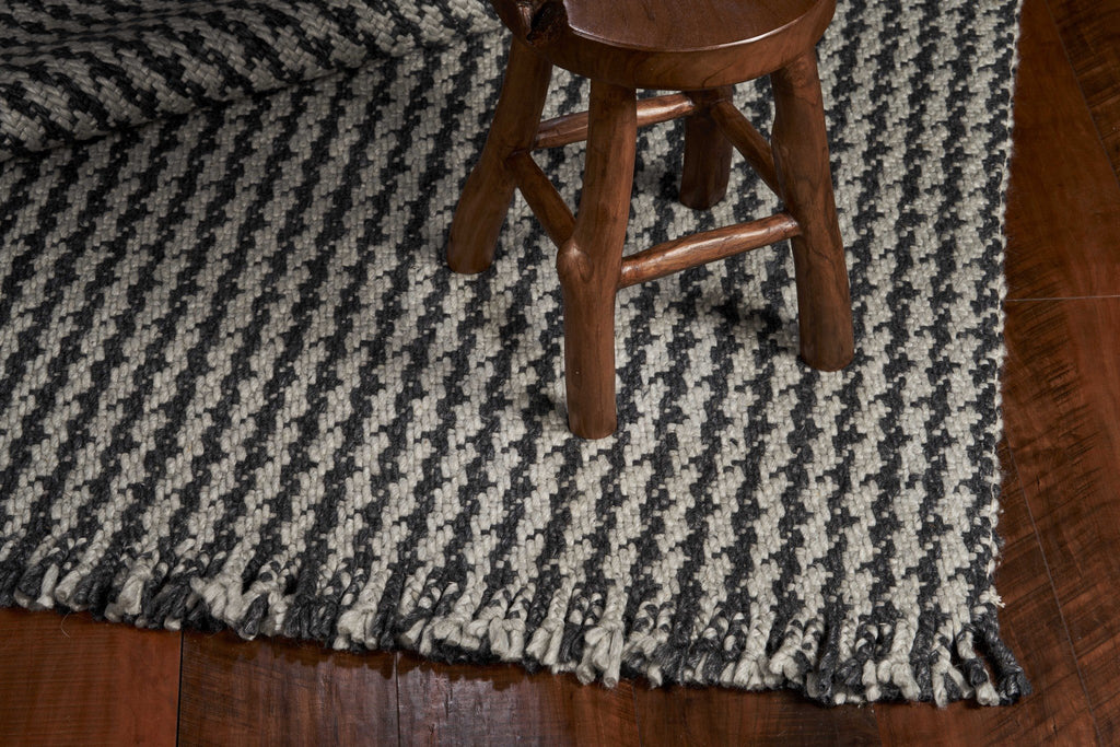 8inchesx10inches Grey Hand Woven Houndstooth Indoor Area Rug