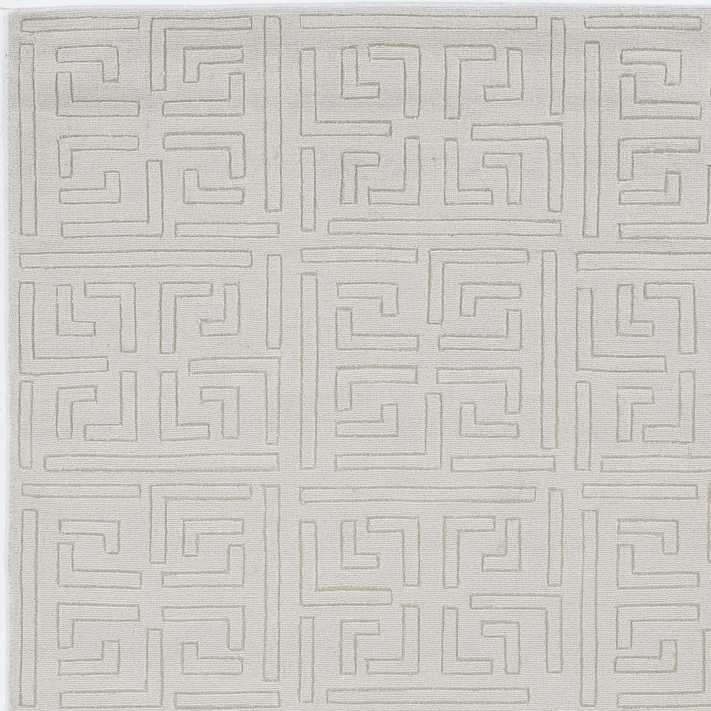 91" X 130" Beige Polypropylene Rug