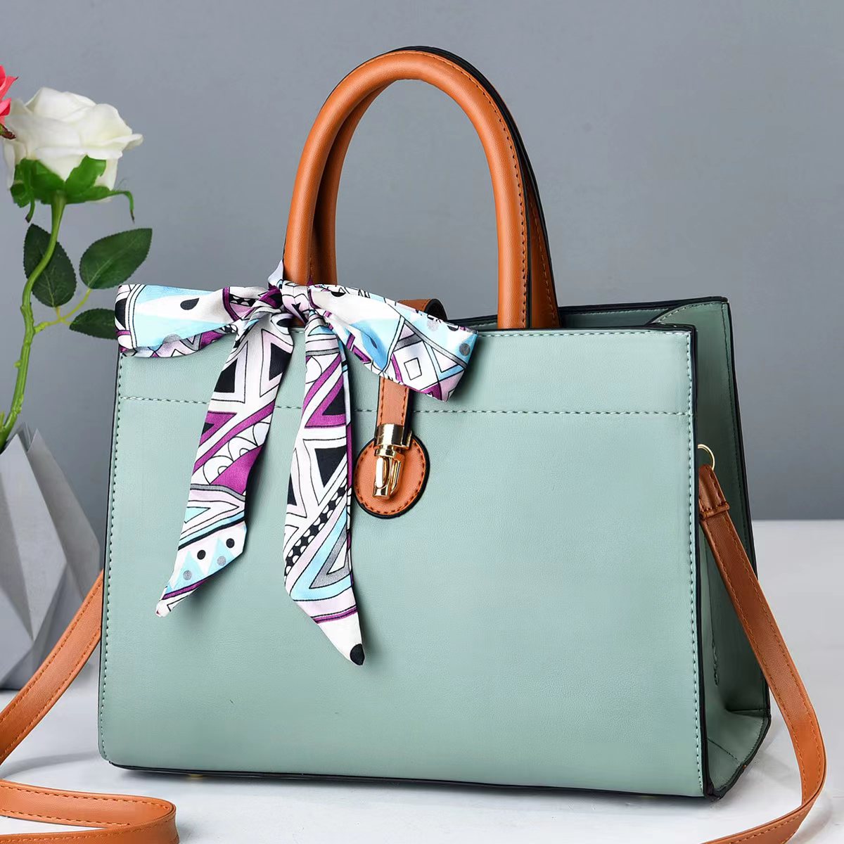 Trendy Fashion Women Crossbody Bag - Trend Shoulder Hand Bag Designer