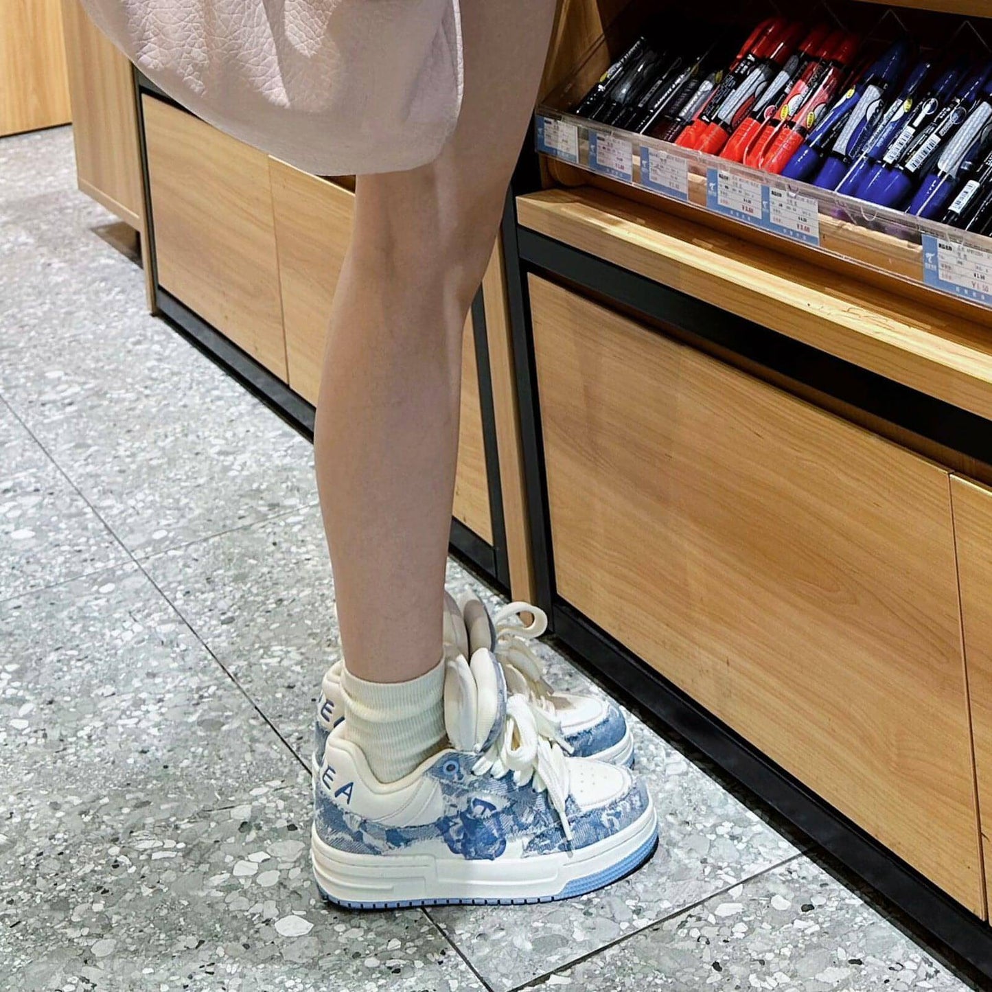 Bread Board Shoes For  Women