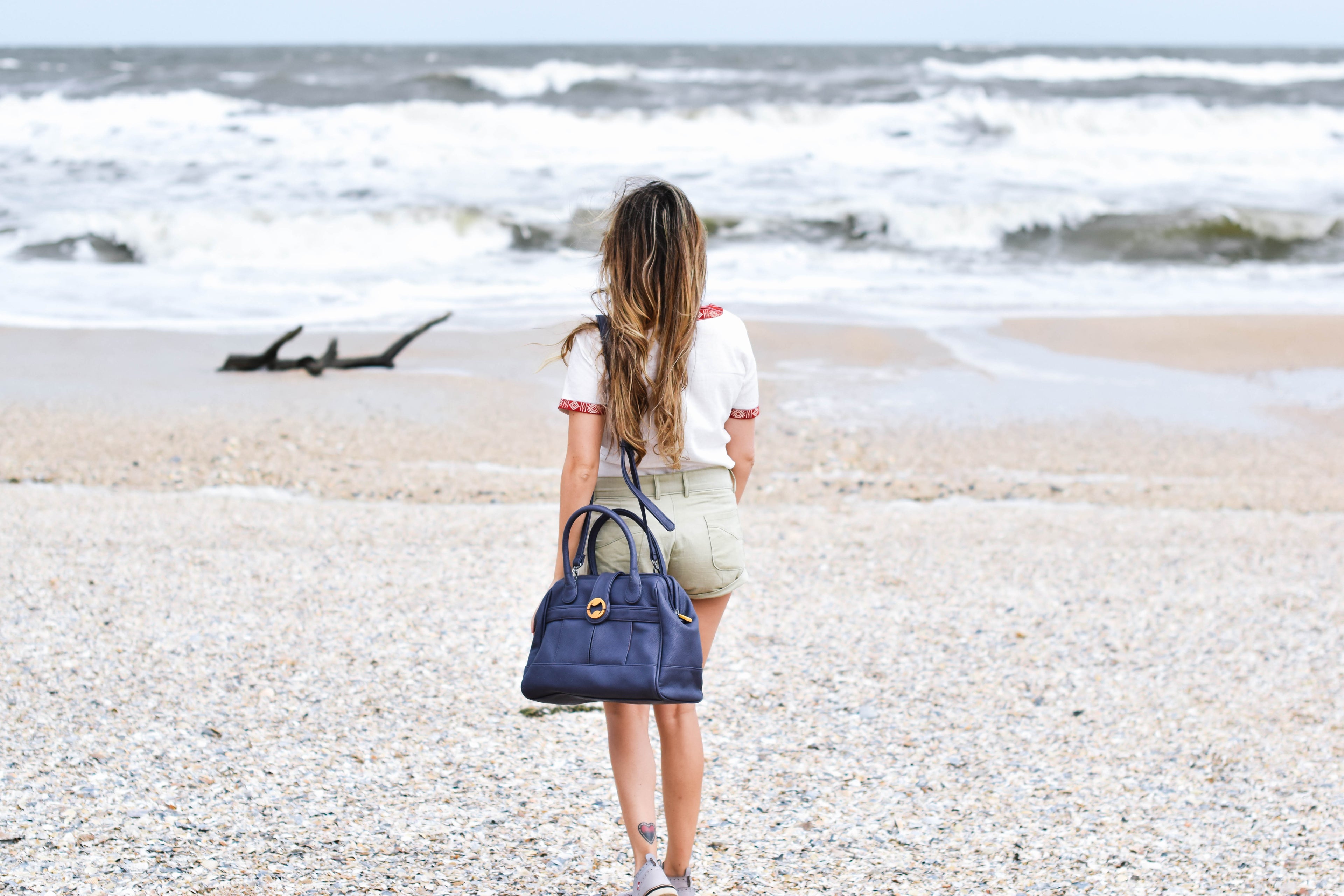 Wythe Doctor's Bag Crossbody, in black and navy gray
